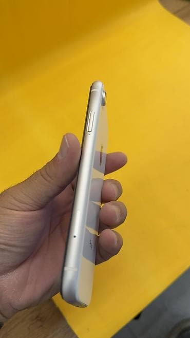 IPhone Xr, Б/у, 64 ГБ, 86 % — 8