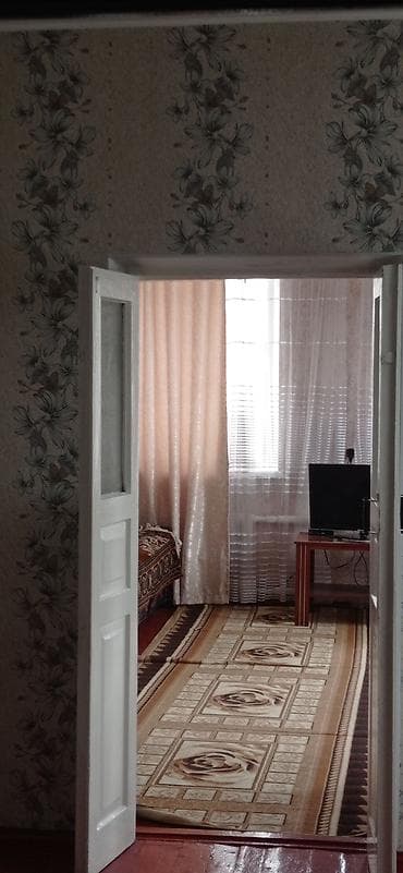 сухе батора: Продаю дом - Отдельное помещение с окнами ПВХ и большим столом для — 6