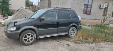 мотор на степвагон: Mitsubishi RVR: 1993 г., 2 л, Автоматтык, Дизель, Универсал — 2