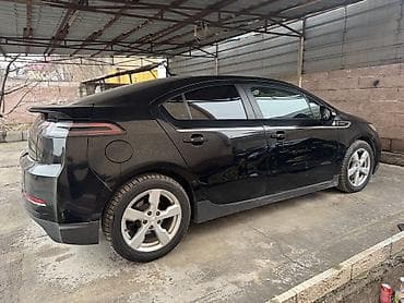 авто полотка: Chevrolet Volt: 2013 г., 1.4 л, Автомат, Электромобиль, Седан — 3