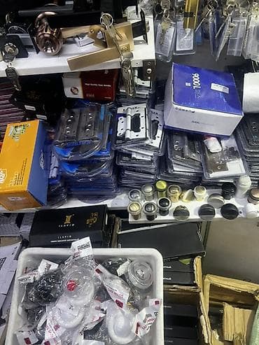 Другие аксессуары и фурнитура для дверей