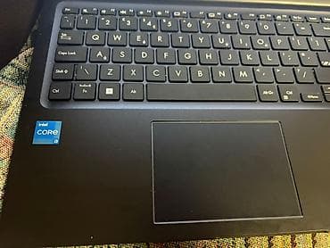 ASUS Vivobook 15 (X1504Z) - Экран 15.6", Full HD - Процессор 12‑го — 4