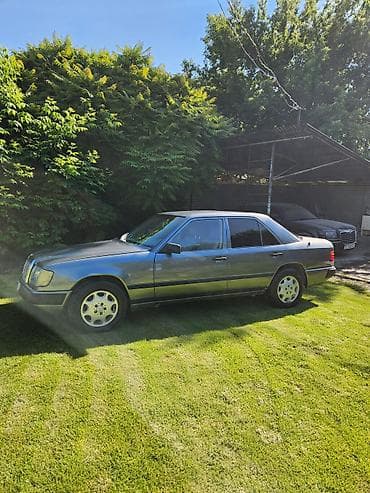 mers e124: Mercedes-Benz W124: 1986 г., 2.3 л, Механика, Бензин, Седан — 5