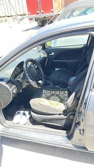 айнек рамка: Ford Mondeo: 2007 г., Седан — 5