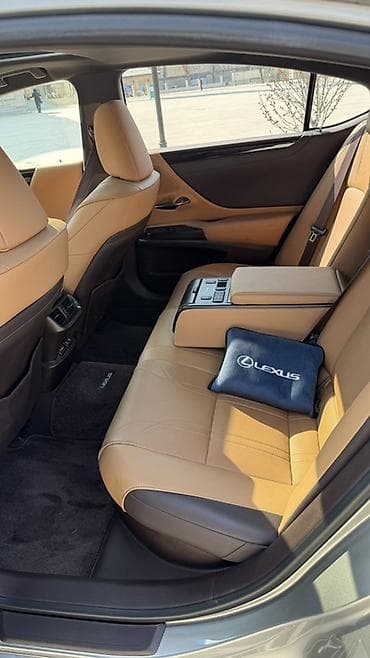 lexus es250: Lexus ES: 2019 г., 2.5 л, Вариатор, Гибрид, Седан — 5