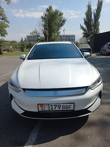 byd leopard 8: BYD Qin: 2022 г., Автомат, Электромобиль, Седан — 2