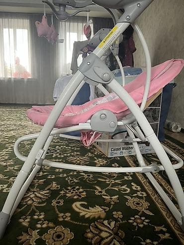 Детские качели, Подвесные Для дома, Металл at lalafo.kg Детские качели, Подвесные Для дома, Металл