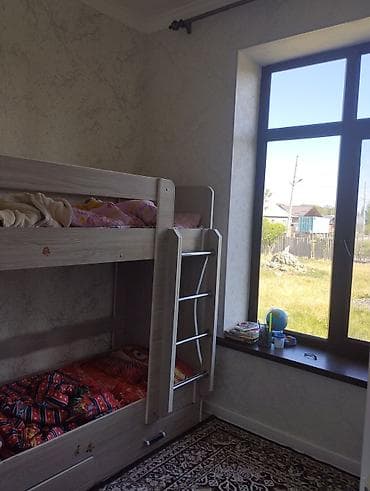 будка ош: Продаётся новый дом из жженого кирпича. фундамент высокий. Участок 7 — 2