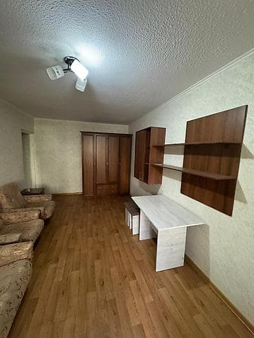 сниму 1к кв: 1 комната, 33 м², 104 серия, 1 этаж — 4