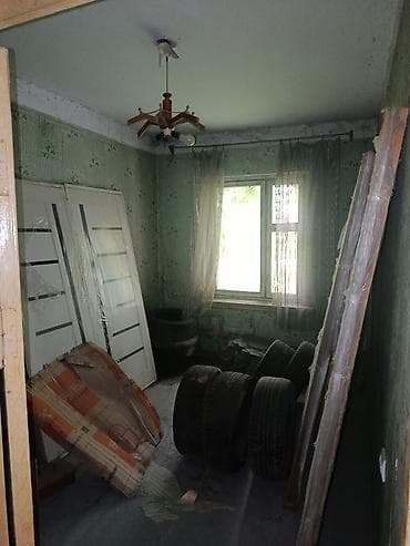 кто сдает квартиры: 3 комнаты, 58 м², 105 серия, 1 этаж, Требуется ремонт — 2