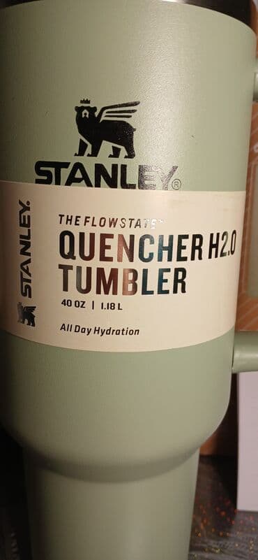 диспенсер для бумажных полотенец бишкек: Продаю совершенно новую, в упаковке термокружку известной формы — 23