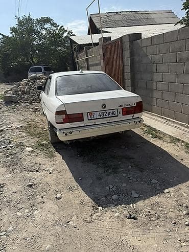бмв е34 530: BMW 5 series: 1990 г., 2 л, Механика, Бензин, Седан — 2