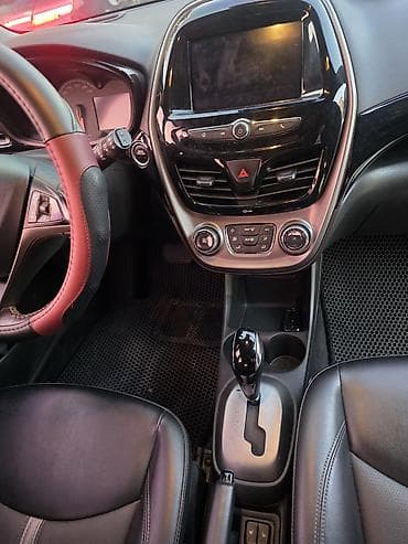 chevrolet tracker ltz: Chevrolet Spark: 2019 г., 1 л, Вариатор, Бензин, Хэтчбэк — 10