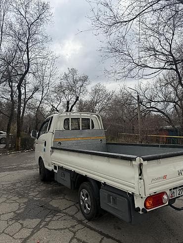 sprinter 2 7: Легкий грузовик, Hyundai, Стандарт, 1,5 т, Б/у — 4