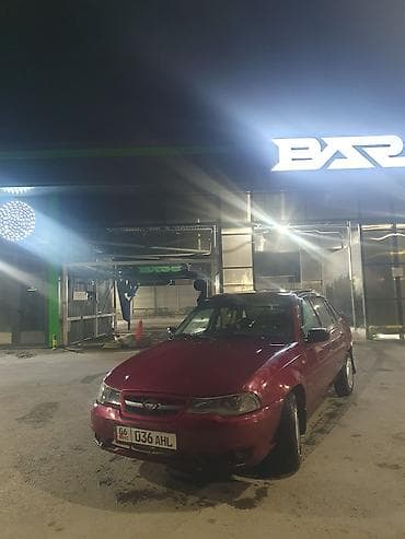 toyota noah 2002: Daewoo Nexia: 2010 г., 1.5 л, Бензин, Седан — 4