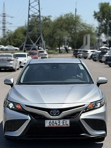 camry 5: Toyota Camry: 2021 г., 2.5 л, Автомат, Гибрид, Седан — 4