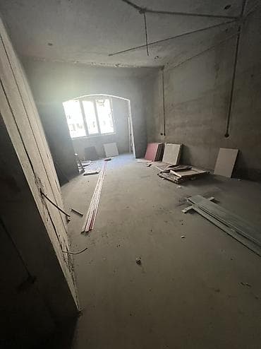 квартира берилет а: 1 бөлмө, 45 м², 106-серия, 1 кабат, Даяр ПСО (өзү оңдоп түзөтүп бүтүү үчүн) — 10