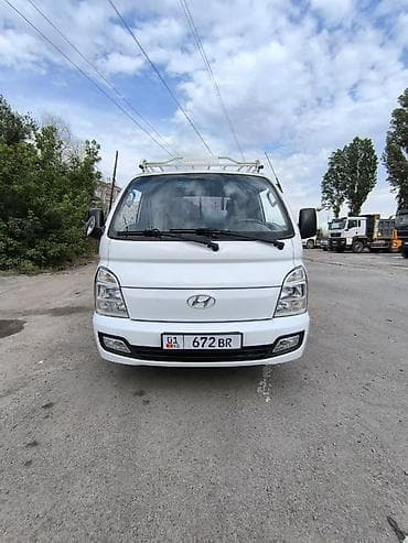 e2 byd: Легкий грузовик, Hyundai, Стандарт, 3 т, Б/у — 1