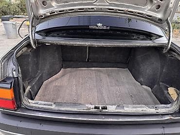 Продажа авто: Volkswagen Passat: 1989 г., 1.8 л, Механика, Бензин, Седан — 9