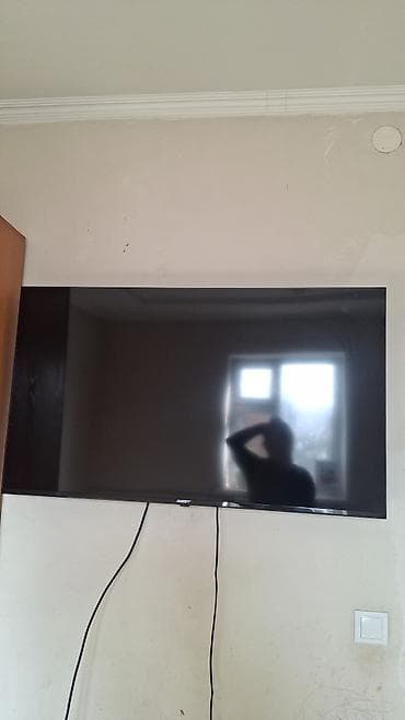 Проекторлор үчүн экрандар: Телевизор Avest, диагональ ориентировочно 50–55". Тонкие рамки lalafo.kg да — 2 Проекторлор үчүн экрандар: Телевизор Avest, диагональ ориентировочно 50–55". Тонкие рамки — 2