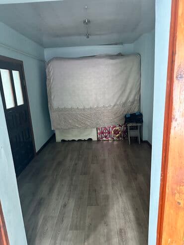 частный дом на квартиру: 58 м², 5 комнат — 2