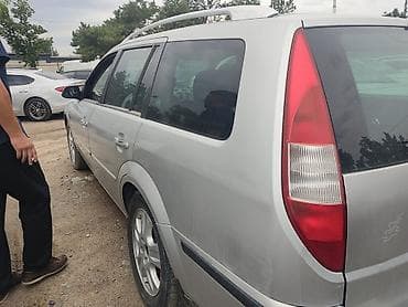 Ford Mondeo: 2003 г., 2.5 л, Автомат, Бензин, Универсал