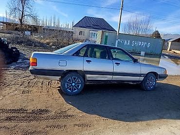 машина смитта: Audi 100: 1989 г., 2 л, Бензин, Седан — 1