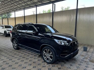 срочно продаю в связи с переездом: Ssangyong Rexton: 2018 г., 2.2 л, Автоматические, Дизель, Внедорожник — 3