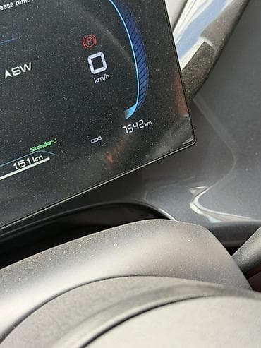 byd e1: BYD E2: 2025 г., 5.5 л, Автомат, Электромобиль, Универсал — 8