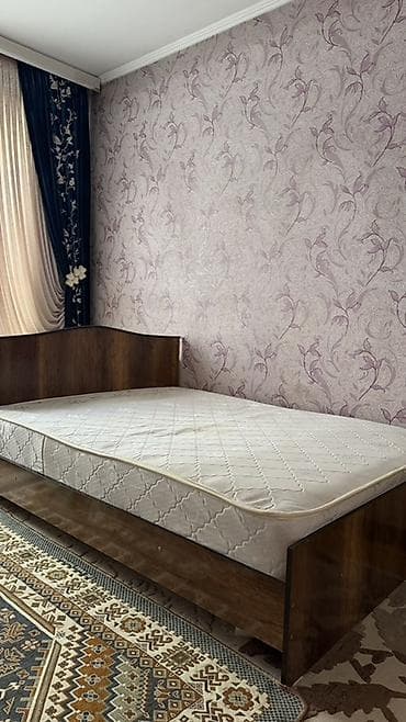 bunk bed: Двуспальная кровать, Б/у, С матрасом, длина - 200 см — 1