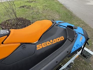 водные скутера: Гидроцикл Sea-Doo Spark (двухместный) - Легкий и маневренный — 9