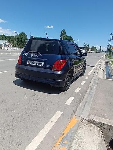 mini cuper: Toyota Ist: 2003 г., 1.3 л, Автомат, Бензин, Хэтчбэк — 3