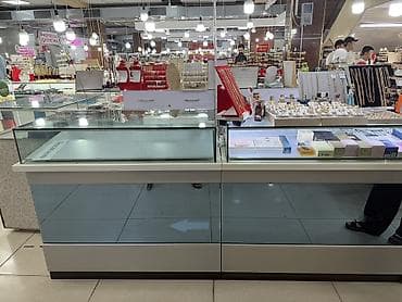 выставка: Срочно Продаю витрины 
Без места 
Цена за одну витрину
Количество 2шт — 1