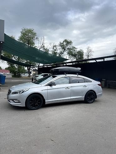 решетка на венто: Hyundai Sonata: 2017 г., 2 л, Автомат, Газ, Седан — 2