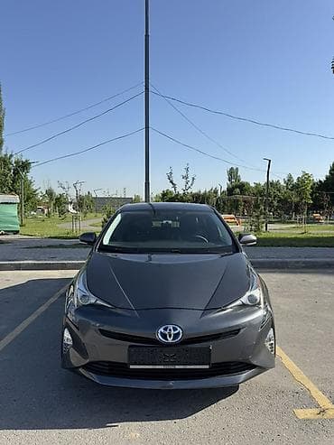 prius v: Toyota Prius: 2018 г., 1.8 л, Вариатор, Гибрид, Хэтчбэк — 1