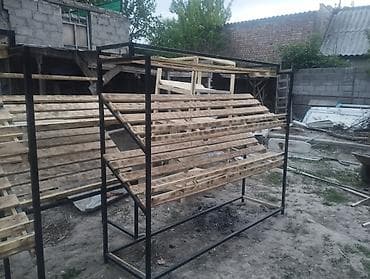 Торговый стеллаж/витрина для овощей и фруктов - Конструкция: сварной