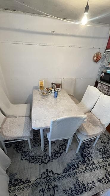 Мебель: Кухонный стол и стул, Б/у, Самовывоз, цвет - Серый — 1