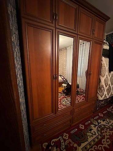Эмерек гарнитурлары: Спальный гарнитур + тумба под ТВ Комплект в едином стиле с темным — 6