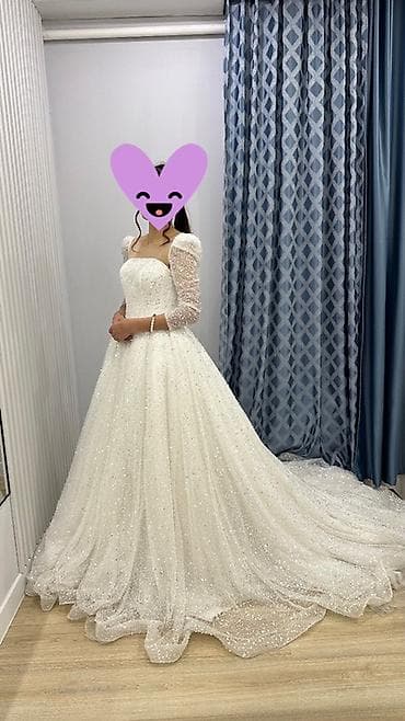 вечернее платье с: Свадебное платье принцесса с длинным шлейфом и корсетом - Силуэт — 1