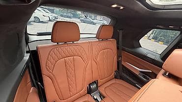 2 8: BMW X7: 2022 г., 3 л, Типтроник, Гибрид, Внедорожник — 6