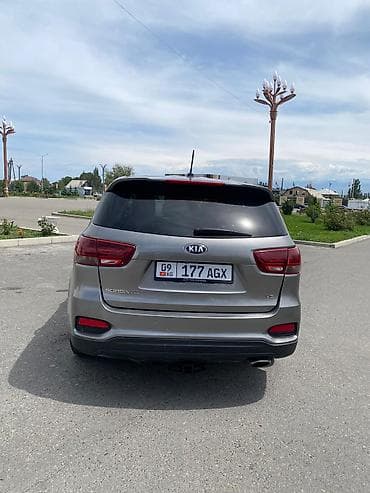 100: Kia Sorento: 2019 г., 3.3 л, Автомат, Бензин — 4