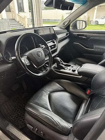 тойота хайлендр: Toyota Highlander: 2020 г., 3.5 л, Автомат, Бензин, Кроссовер — 10