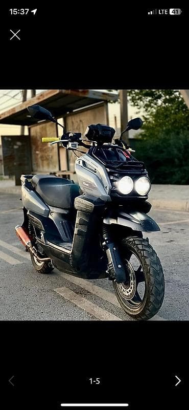 Продам скутер танк 150 кубов Пробег 11000 после капиталки обкатка