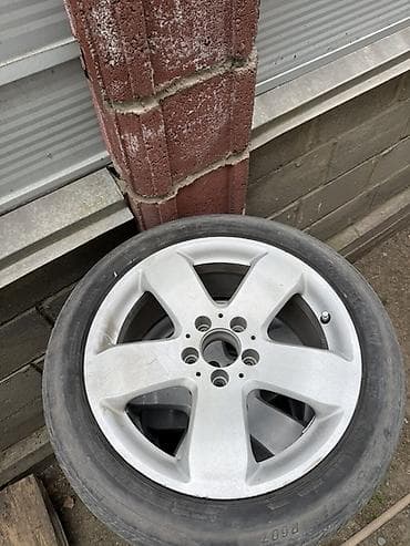 Колеса в сборе 245 / 45 / R 17, Комплект, Легковые, Литые, отверстий - 5
