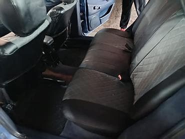 Унаа сатуу: Volkswagen Passat: 1993 г., 2 л, Кол менен иштөөчү, Бензин, Седан — 3