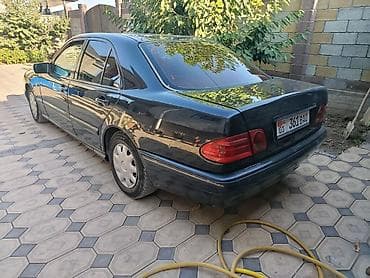 e6 3: Mercedes-Benz E-Class: 1998 г., 2 л, Механика, Бензин, Седан — 3