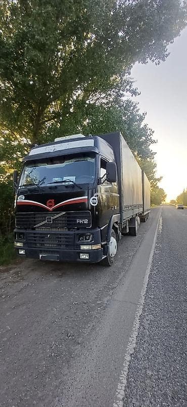 волва 2007: Тягач, Volvo, 1995 г., Тентованный — 1