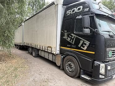 Унаа: Сүйрөгүч, Volvo, 2012 г., Тенттелген — 2