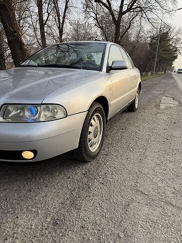step vagon: Audi A4: 1999 г., 1.8 л, Автомат, Бензин, Седан — 2
