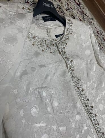 вечерний костюм: Продаю 2ку на корпоратив Состояние отличное одевали всего 2 раза — 3